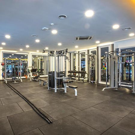 Ramada Hotel & Suites By Wyndham Кушадасъ Екстериор снимка